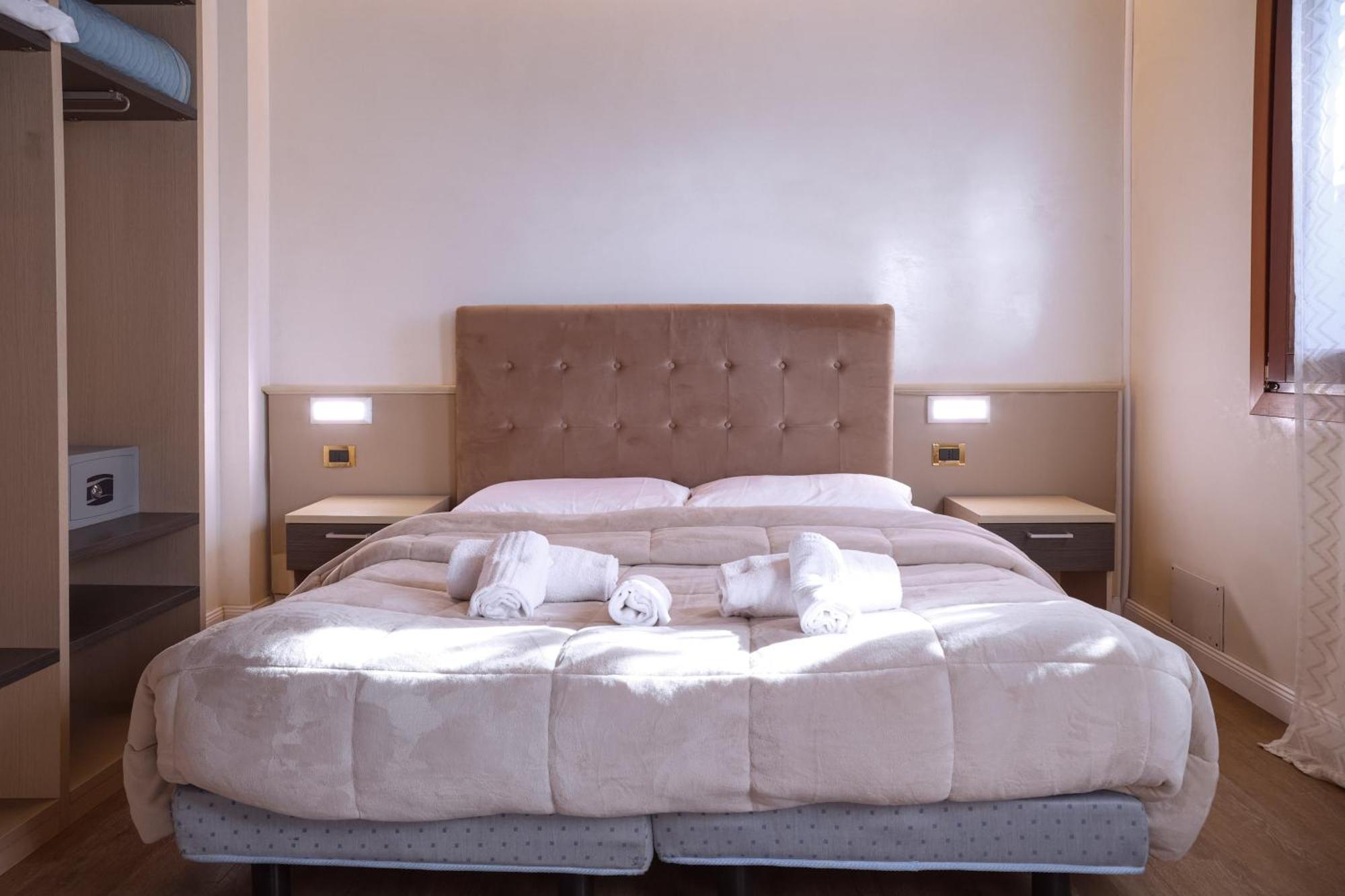 Hotel Villa Sara Местре Экстерьер фото