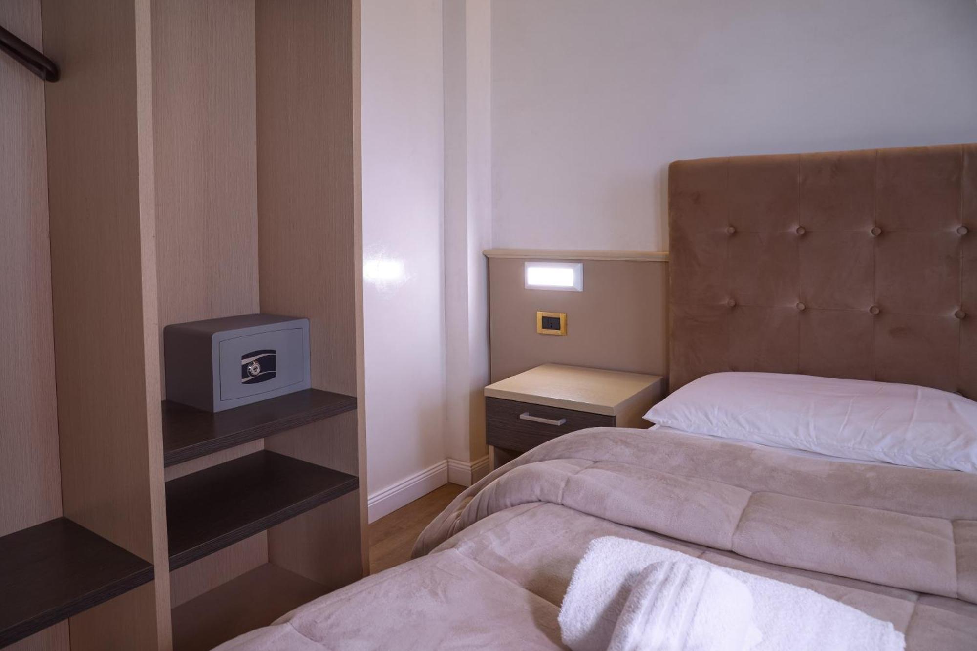 Hotel Villa Sara Местре Экстерьер фото